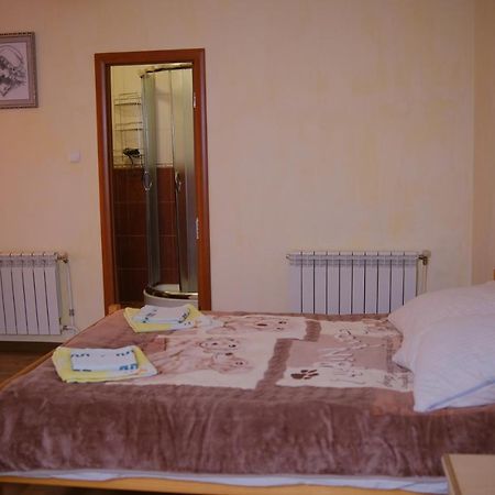 Дідів Рай Hotell Volovets Exteriör bild